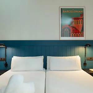  Guest house Som Nit Port Vell Spain